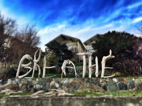 This Gonzales Beach home's driftwood art is the right message in the right place.